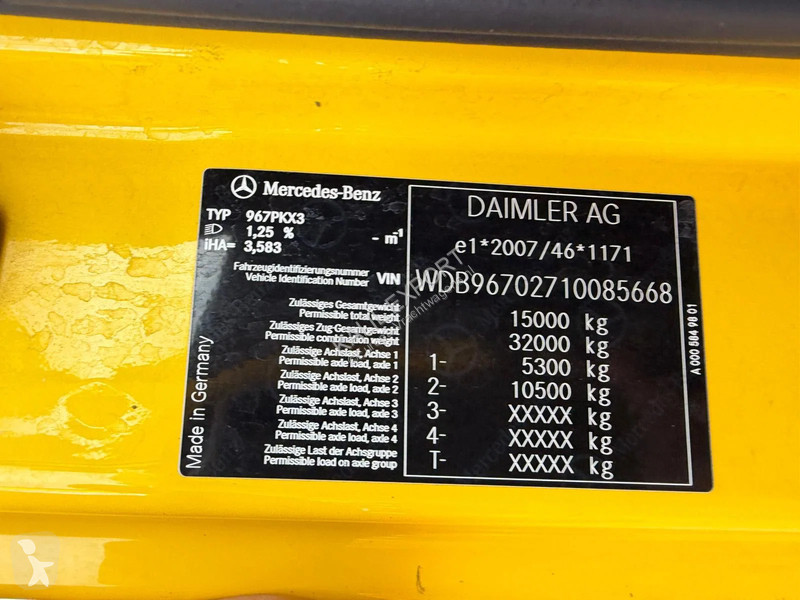 Camion Mercedes Chassis Cabine - Sleeping Cab -...