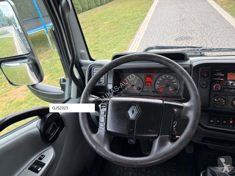 Vrachtwagen Renault D 7.5 3-SIDE