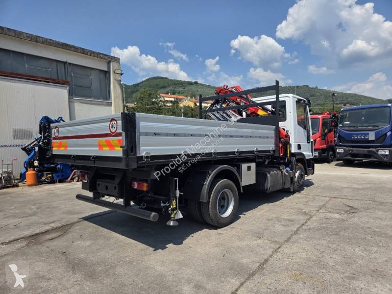 Vrachtwagen Iveco