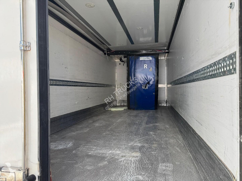 Camion DAF 290 4X2 EURO 6 - REAR DOORS DAMAGED