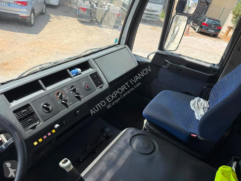 Camion MAN  12.414