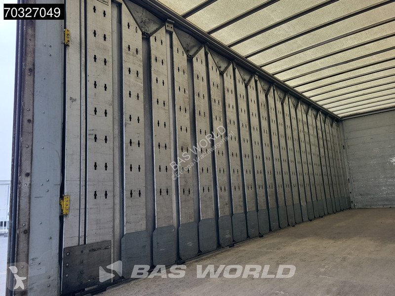 Camión Mercedes 2633 6X2 Curtainsides 2500kg...