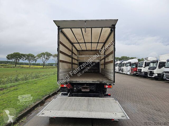 Vrachtwagen