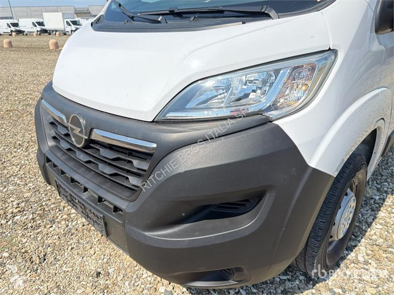 Kamion Opel 2.2 Crew Cab 103 KW DOKA PR L3...