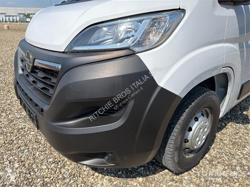 Camión Opel 2.2