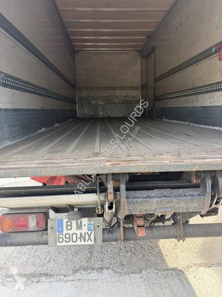 Camión Mercedes 1218