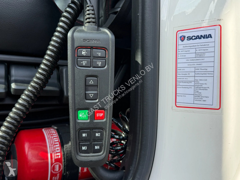 Camión Scania 650 V8 6x2*4 etarder Full Air...