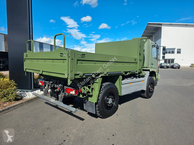 Camión Mercedes 1018 A 4x4 Pritsche mehrfach vorh