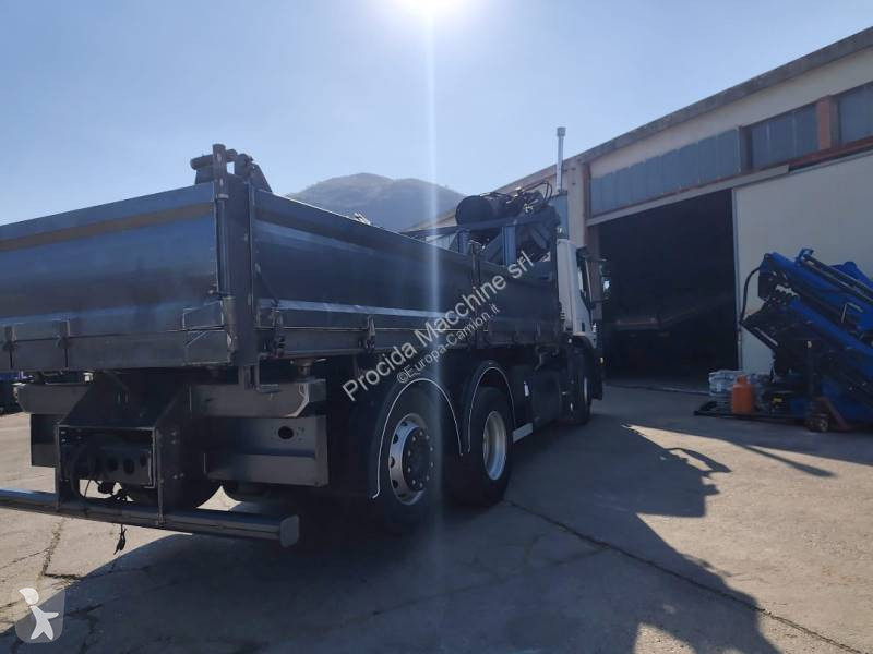 Camión Iveco AD 260 S 31 X/P