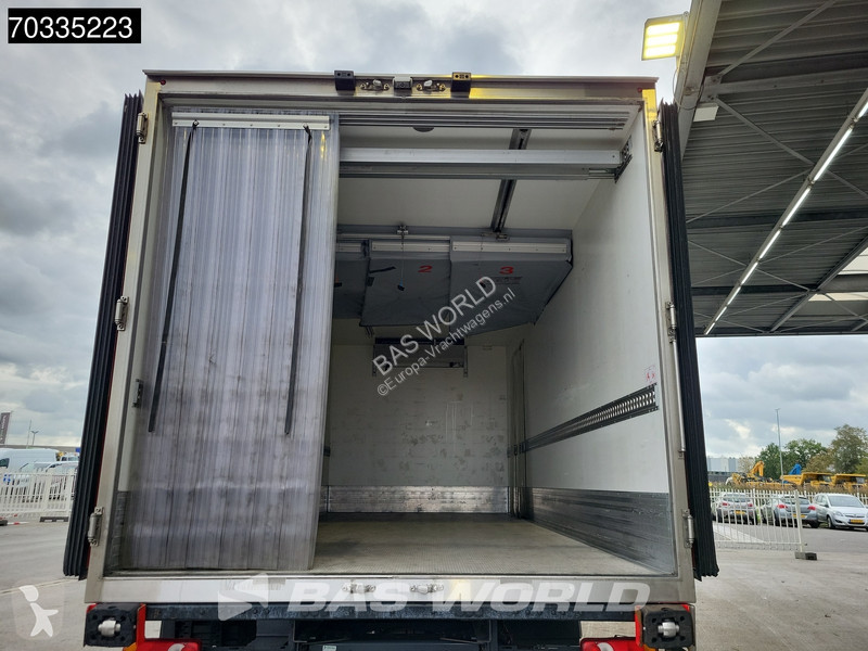 Camión Iveco 180E320 4X2 18tonner Carrier Supra...