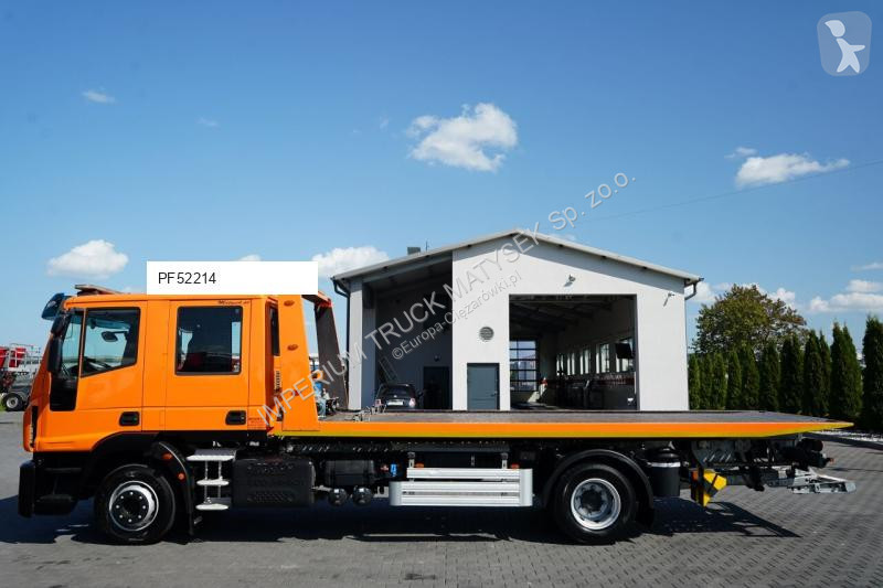 Camión Iveco EUROCARGO / LAWETA HYDRAULICZNA /...