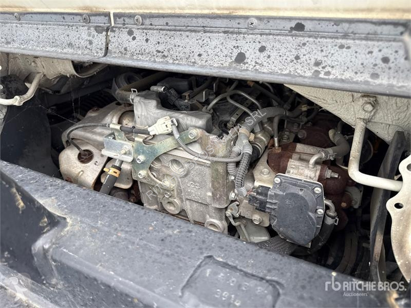 Teherautó Nissan Pagliero HX195 19.5 m