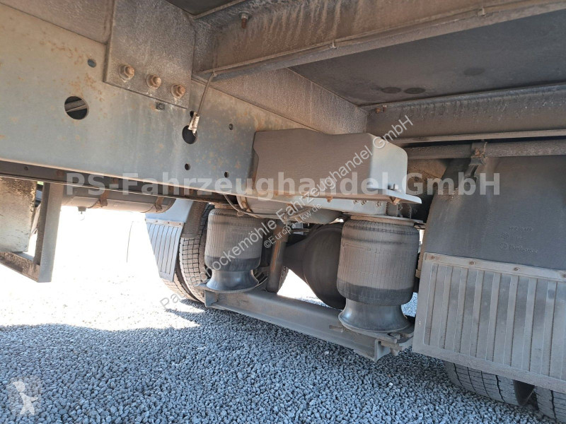 Camión DAF 220 FA*LBW*AHK