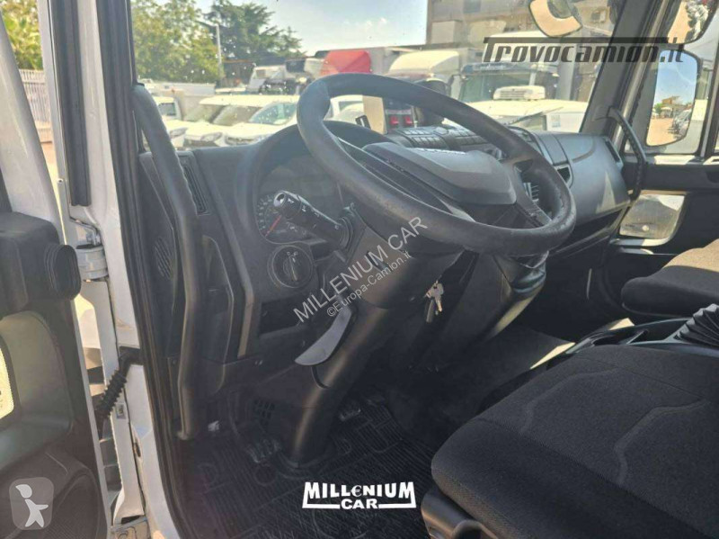 Kamion Iveco 100E22 (2017) PASSO 3105