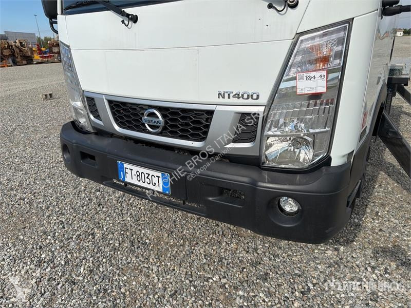 Kamion Nissan Multitel HX195 19.5 m on Nissan...