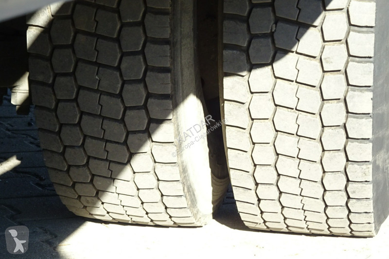 Camion Mercedes 1221 Euro 6 kontener 18 palet...