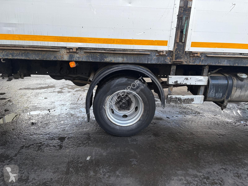Kamion MAN 12.240 Open Box Manual Gearbox...