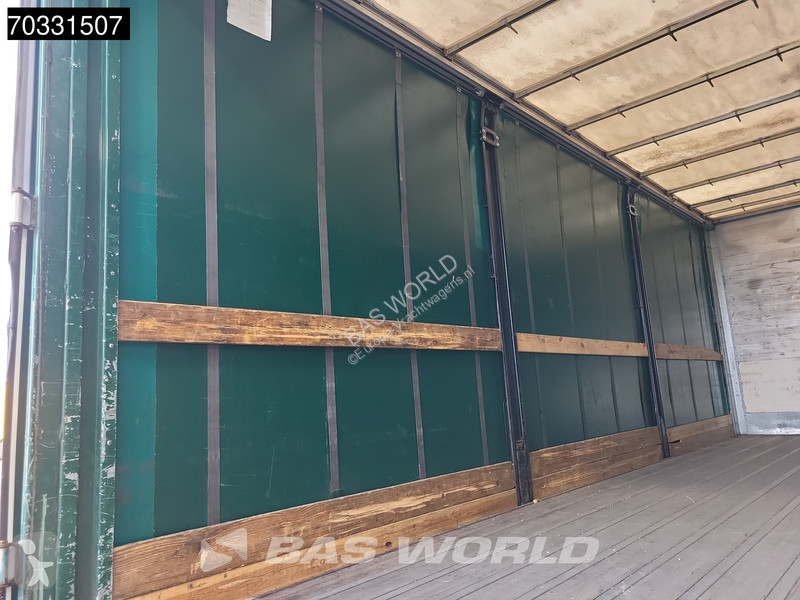 Camión Mercedes 1522 4X2 15t Curtainsides...
