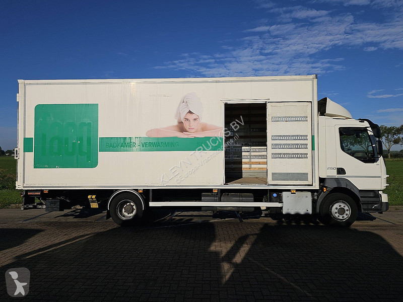 Camión Volvo 25012
