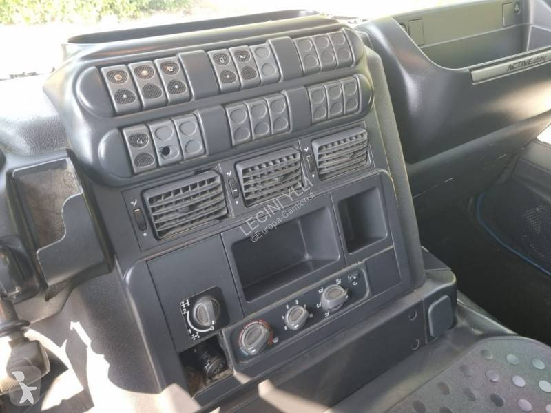 Camión Iveco 380