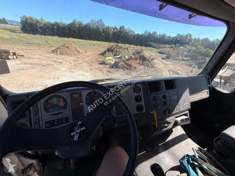 Camión MAN 360 A