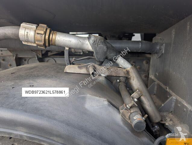 Teherautó Mercedes LKW Tankfahrzeug