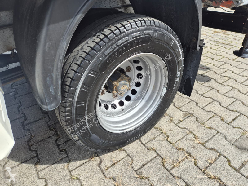 Camión Mercedes Sprinter 516 / Palfinger HDS /...
