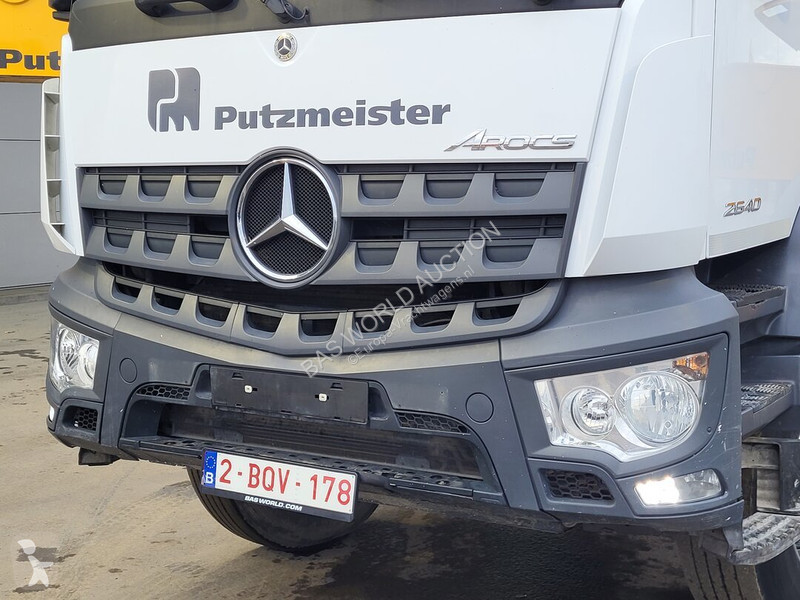 Camión Mercedes 2640