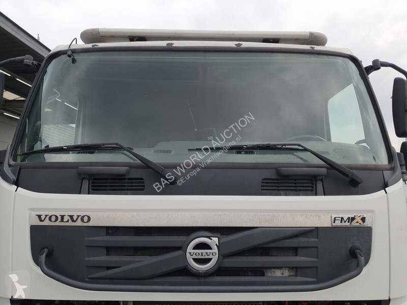 Camión Volvo 420