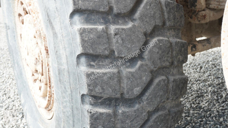 Camión MAN 24.362 DFAK 6x6 Allrad Kalkstreuer