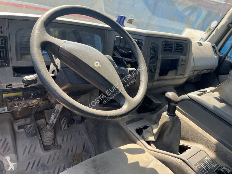 Teherautó Renault 320