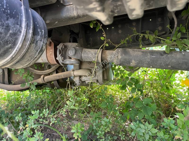Teherautó Renault 270 DCI