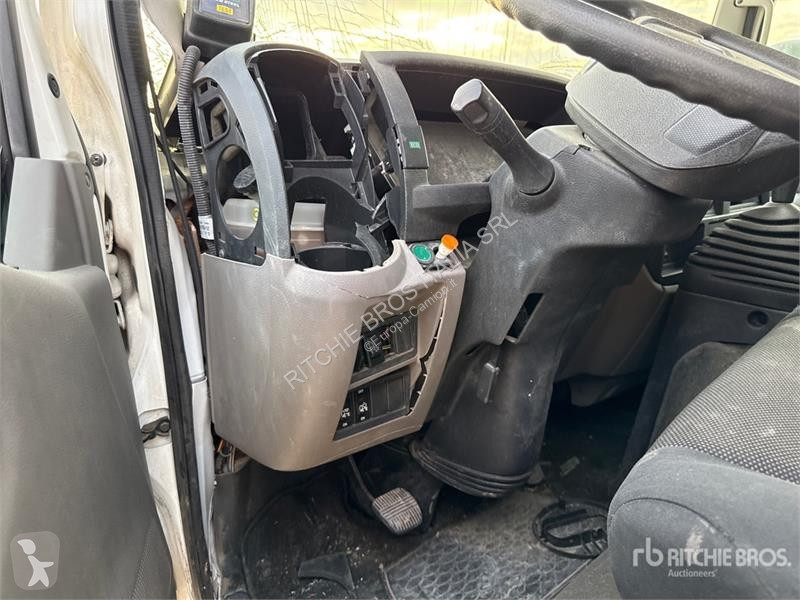 Camion Nissan Snake 2010H Plus Basic 20 m on...