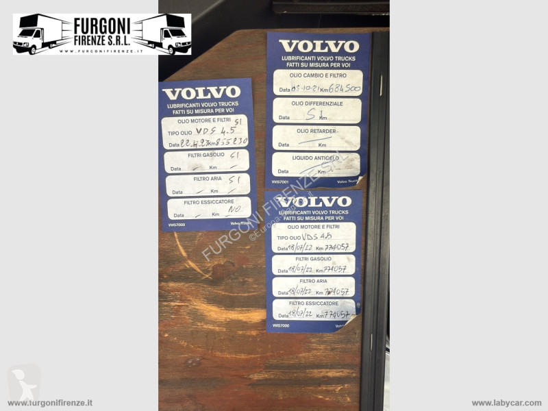 Грузовик Volvo TRUCK D7E320 Altri Modelli
