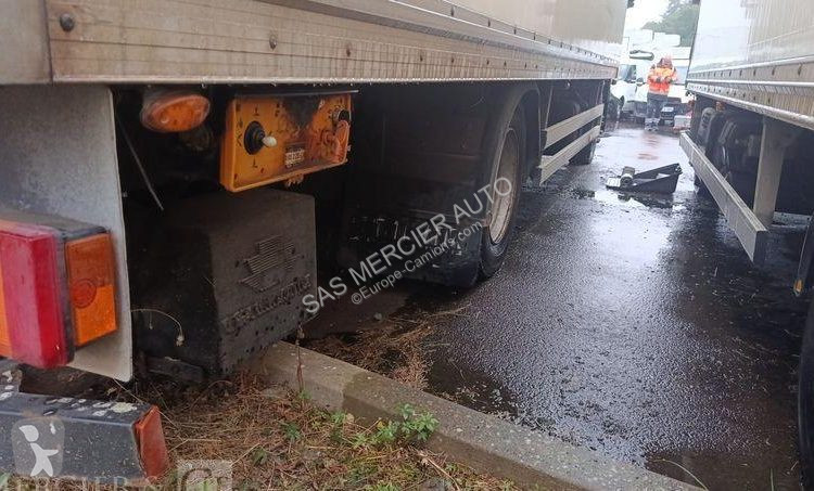 Iveco  truck