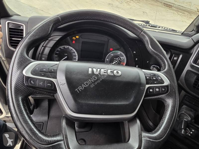 Iveco 480 truck