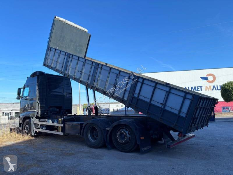 Camion Volvo 460