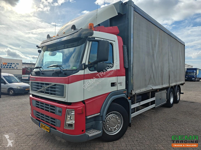 Camion Volvo 330 EEV 6X2 Day Cabin EEV - Roller...