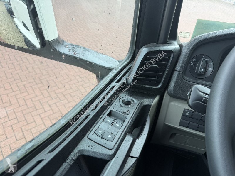 Camion MAN 26.520