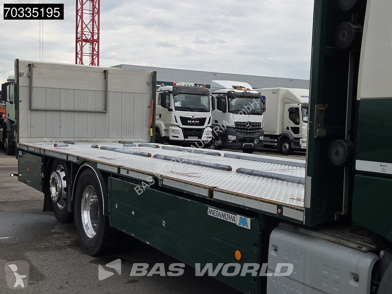 Camion Volvo 460 6X2 700cm platform...