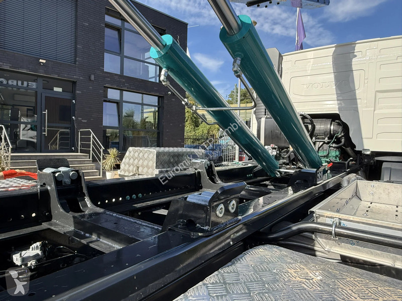 Volvo 500 13 500 8X4 13L EuromixMTP SCO 25-59...