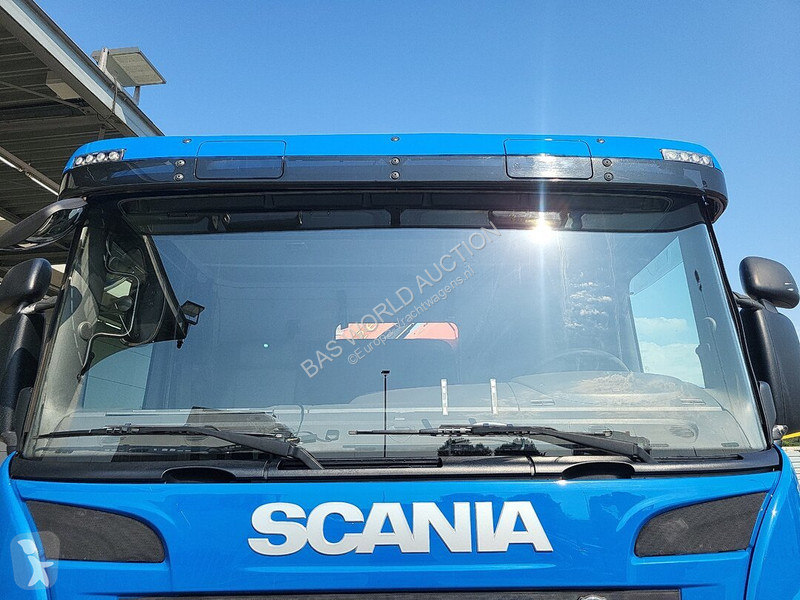 Camião Scania 280