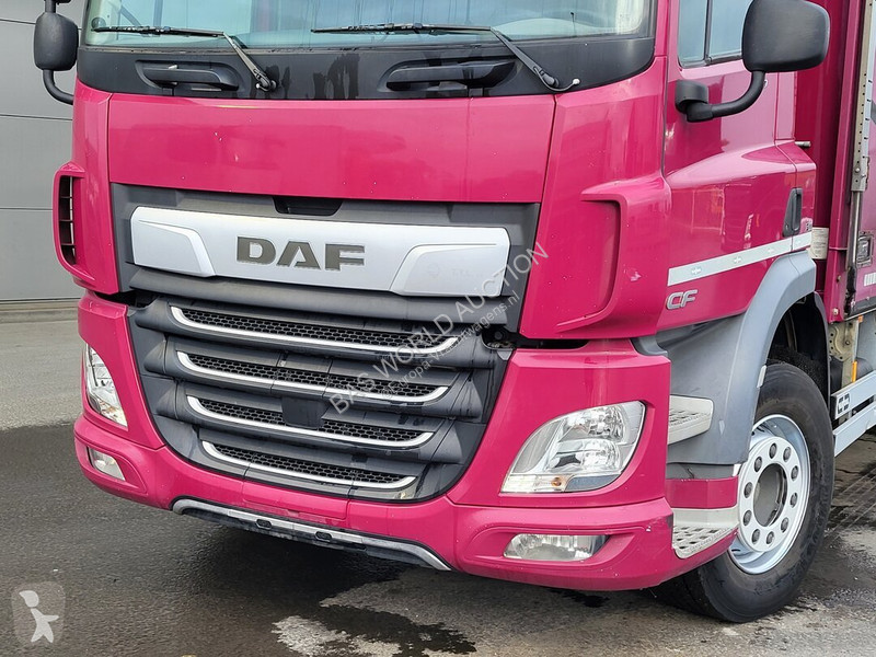Camião DAF 340