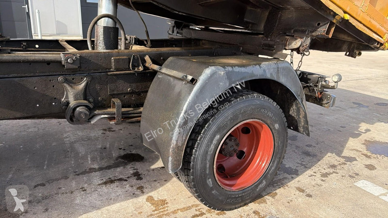 Camion Mercedes SK  (MANUAL PUMP / POMPE...