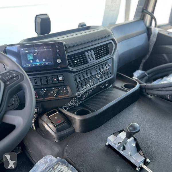 Camion Iveco 460