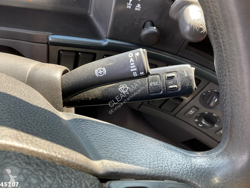 Volvo 500 8x4 Effer 65 Tonmeter laadkraan +...