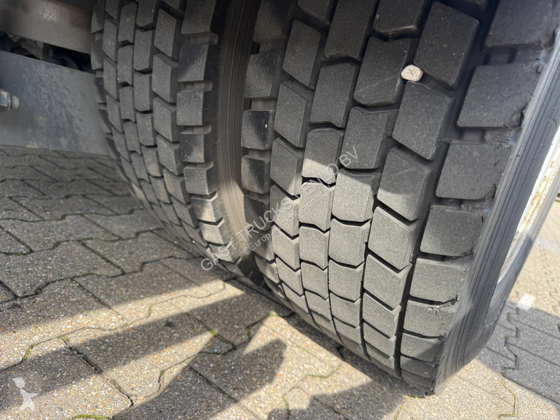 Camion Mercedes 1824 Carrier Xarios 600 /...