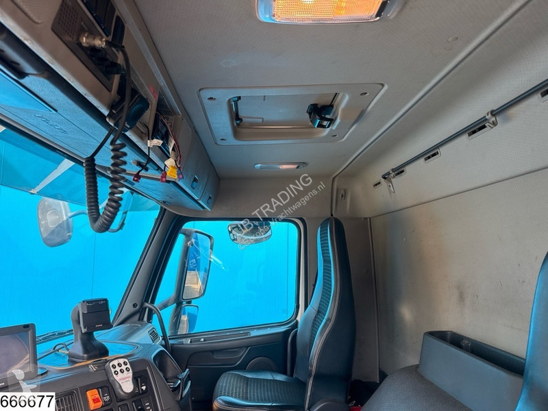 Camion Volvo 450 6x2, EURO 5, 20240 liter, 3 comp