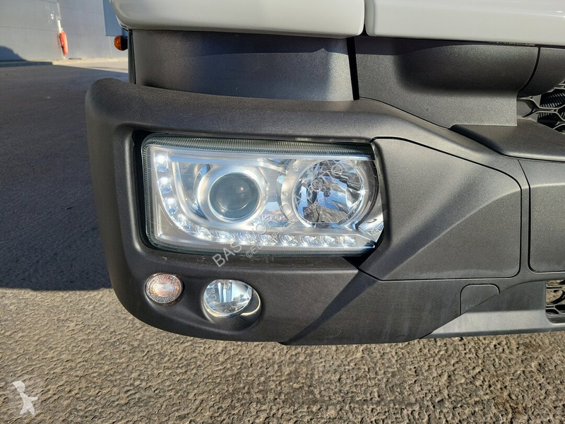 Camião Iveco 75E160