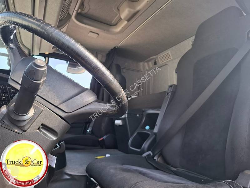 Lastbil Iveco 260 S 42
